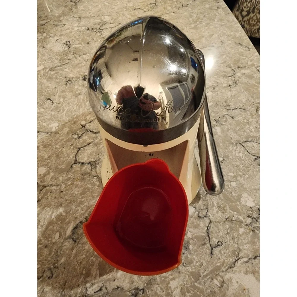 1940s Vintage RIVAL Juice O Mat Tilt Top Deco Manual Fruit Juicer MCM